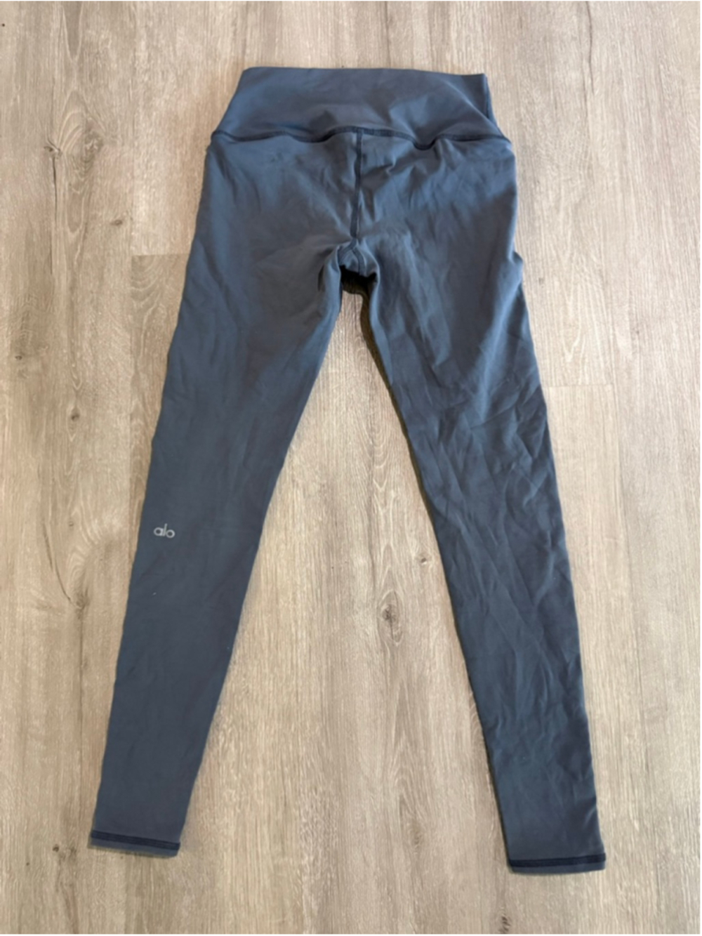 Women's Alo Gray Leggings 28in small